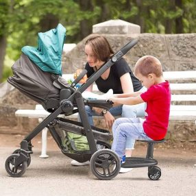 Séta és utazás babával